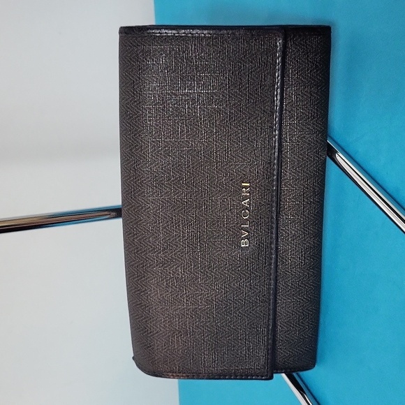 BVLGARI Long Wallet - Picture 1 of 15